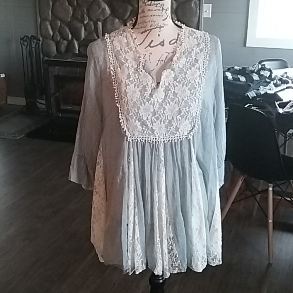 RYU gauzy tunic size M